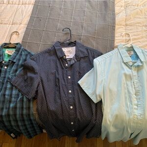 3 Penguin brand short sleeve button ups shirts- Men’s size Medium